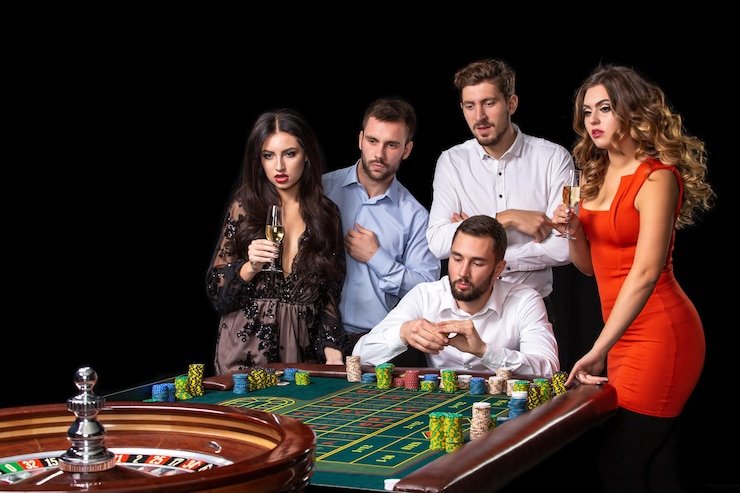 livitoto login app showing live-dealer roulette table with multilingual dealer interface